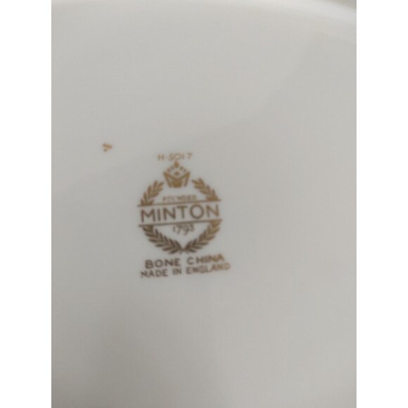 Minton Bone China 12 5/8" x 9 3/4" Oval Serving Platter Marlow Pattern - Picture 7 of 13